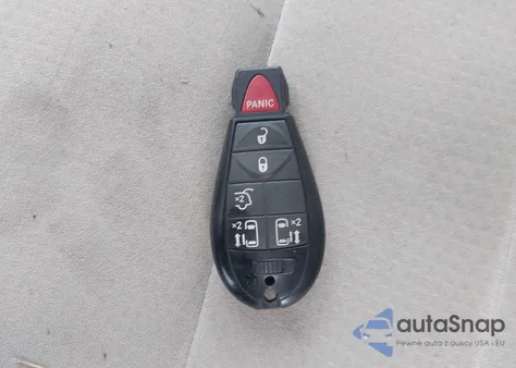 2013 Dodge Grand Caravan Sxt из США, поврежденный, VIN 2C4RDGCG7DR561935